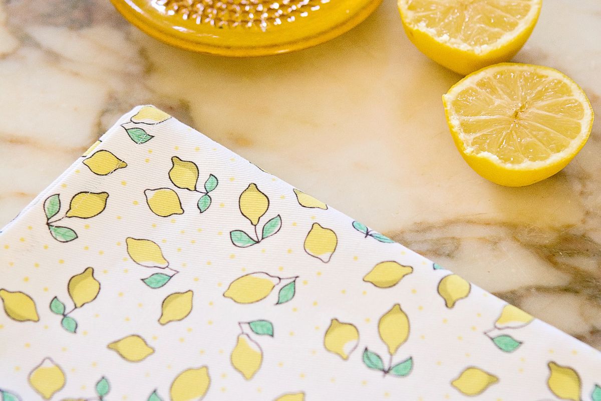 Apron fabrics, why we wear aprons and more | maake